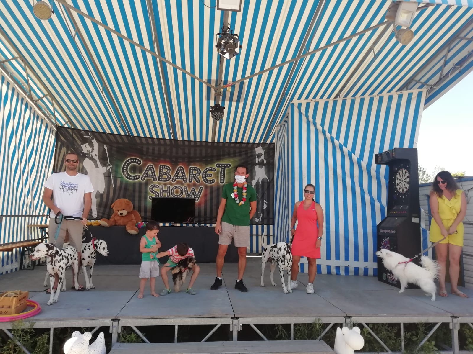 animation-chiens-camping-en-famille-le-port-de-moricq