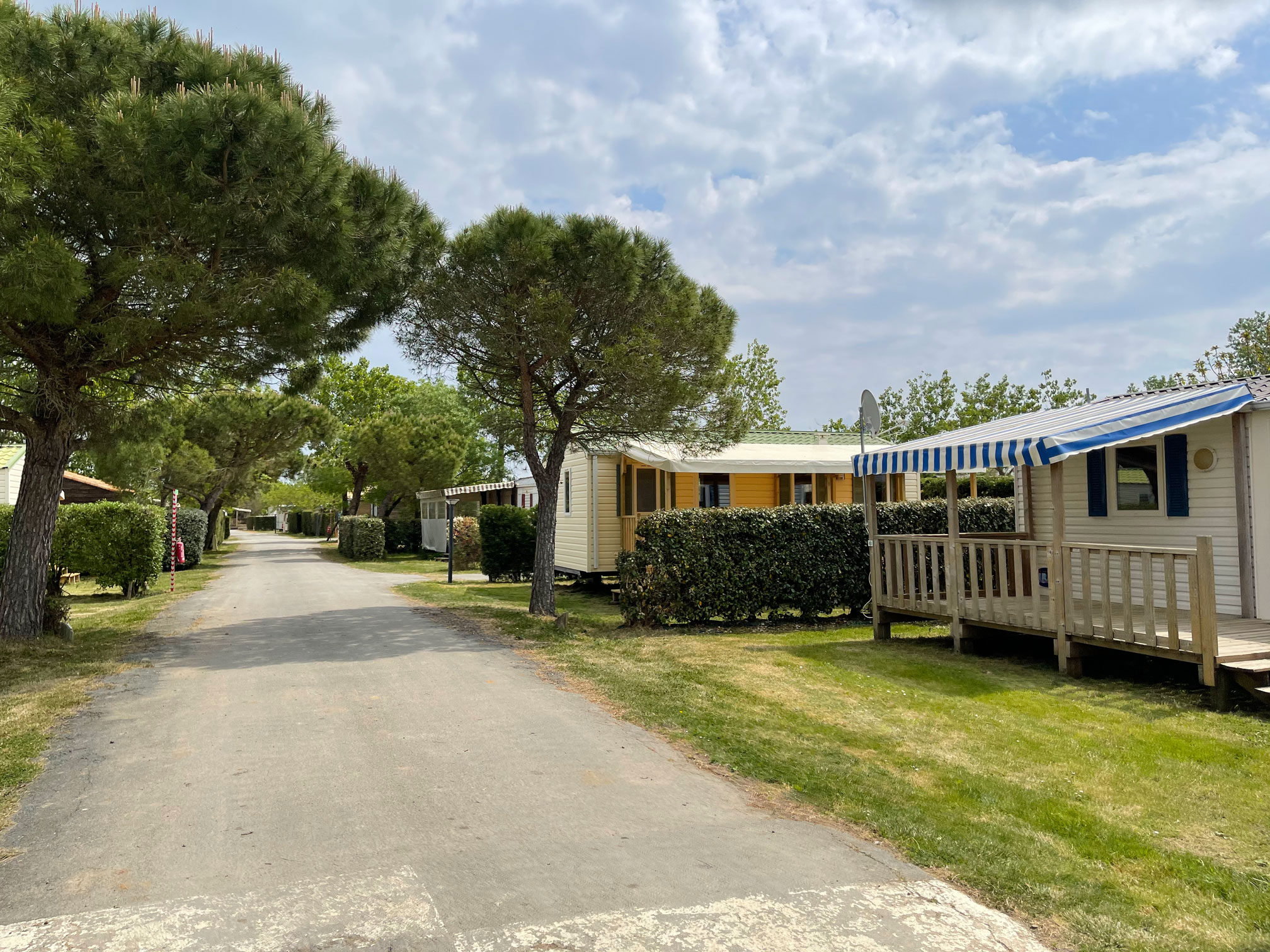 location-mobil-home-6-8-personnes-eco-camping-le-port-de-moricq