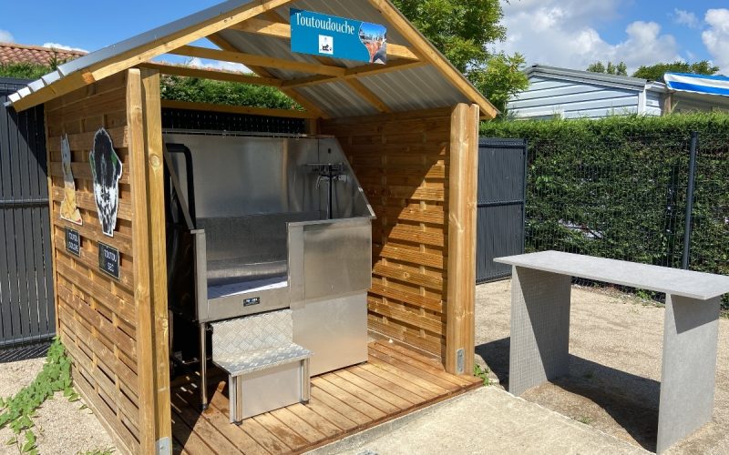 toutoudouche-camping-avec-chien-le-port-de-moricq toutoudouche-camping-avec-chien-le-port-de-moricq